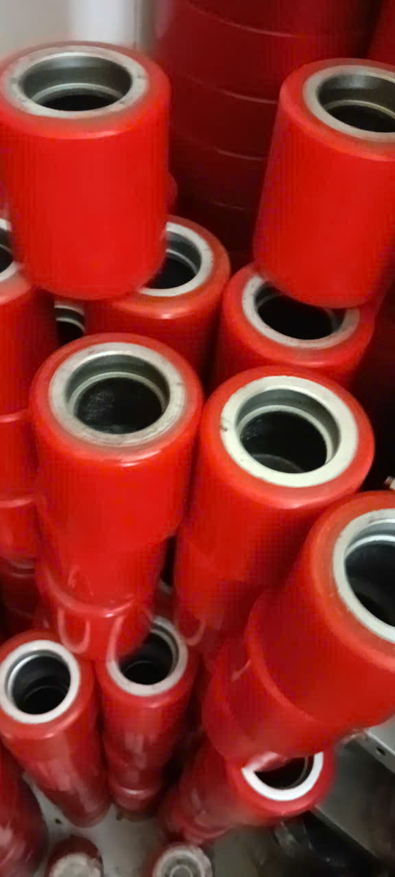 Bánh đôi xe nâng tay
